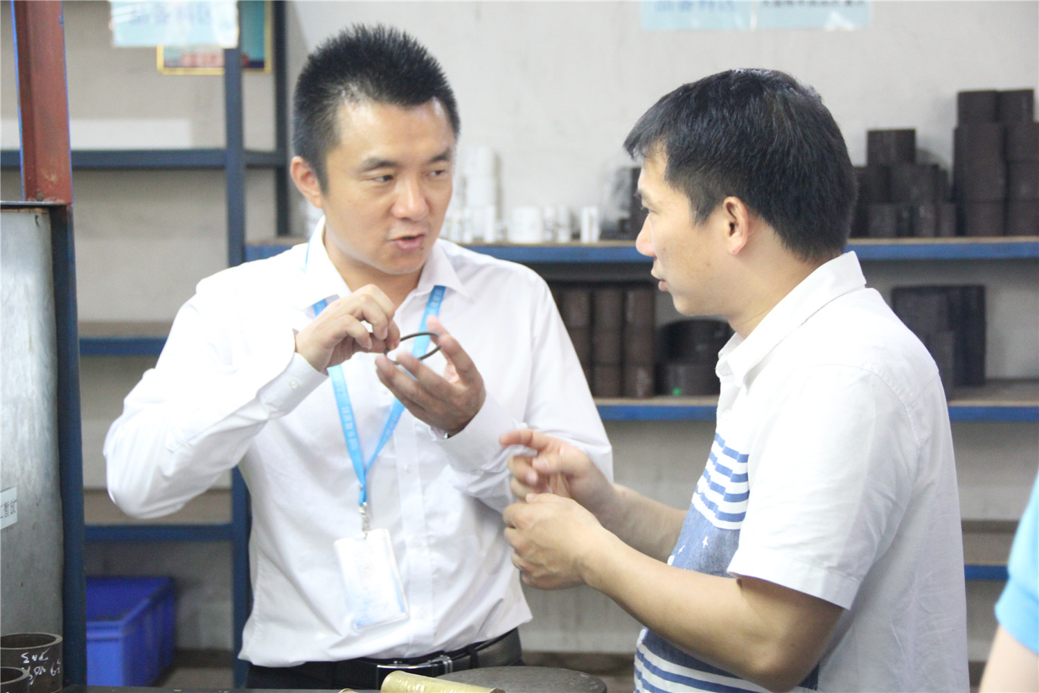第一娱乐密封件生产车间